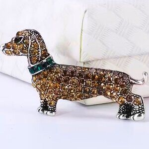Dog Brooch Dachshund Weiner Crystal Rhinestones Pin Stylish Sparkle Doxie Glam